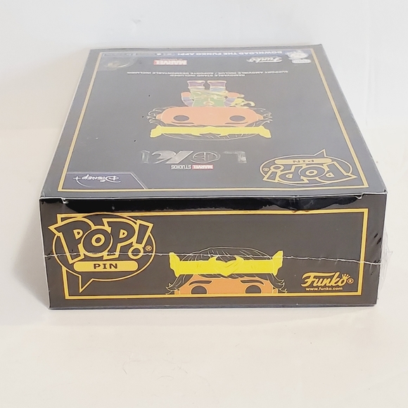 Funko Pop! Pin: Kid Loki Blacklight Large Enamel Pin SE - Picture 6 of 7